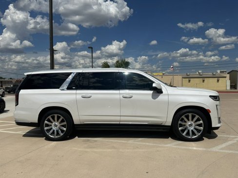 Used 2021 Cadillac Escalade ESV Premium Luxury Platinum image 7