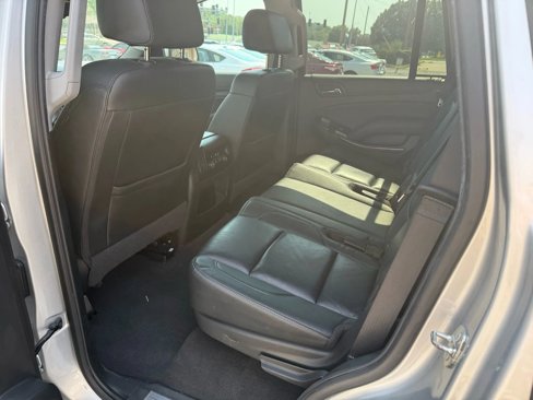 Used 2019 Chevrolet Tahoe LT image 4