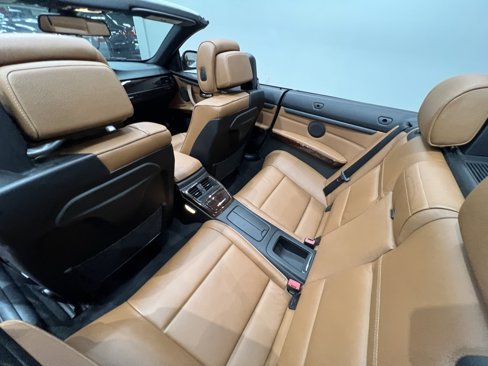 Used 2012 BMW 328i Convertible image 18