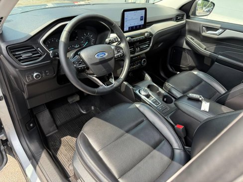 Used 2021 Ford Escape SEL image 15