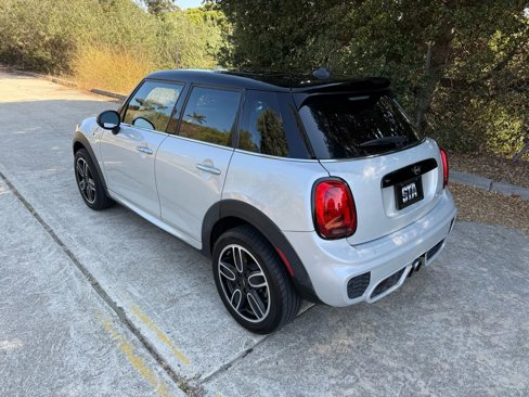 Used 2019 MINI Cooper S w/ Premium Package image 25