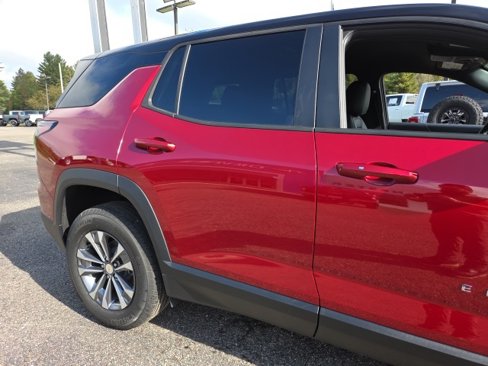 New 2026 Chevrolet Equinox LT image 11