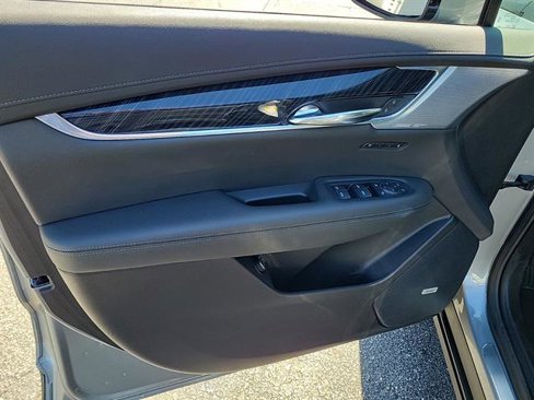 Certified 2024 Cadillac XT6 Premium Luxury image 21