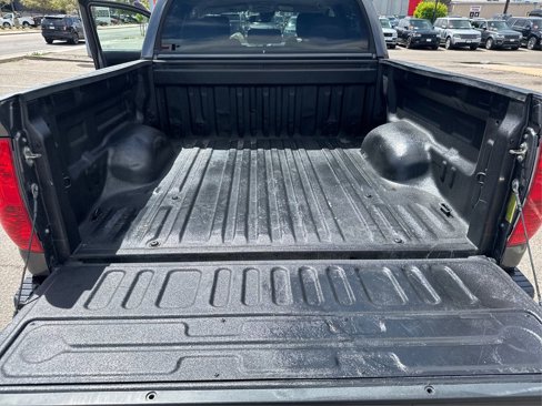 Used 2018 Toyota Tundra SR5 w/ SR5 Upgrade Package image 13