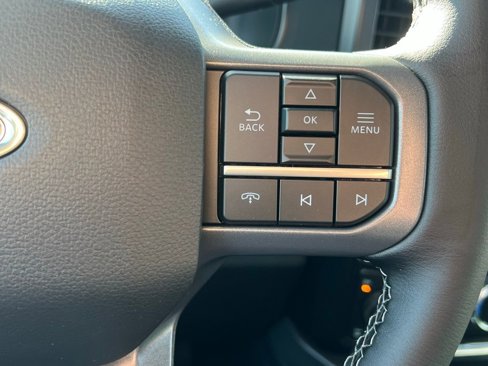 New 2026 Ford F250 Lariat w/ Chrome Package image 38