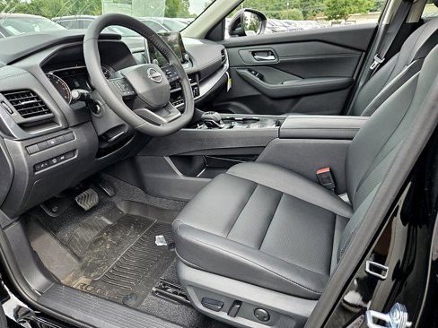 New 2026 Nissan Rogue SV w/ SV Premium Package image 7