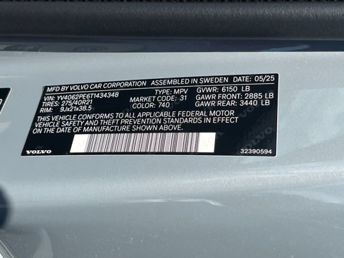 New 2026 Volvo XC90 B6 Plus w/ Protection Package Premier image 36