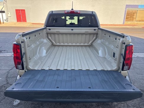 Used 2024 Chevrolet Colorado Trail Boss w/ Advanced Trailering Package image 6