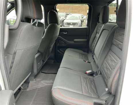 Certified 2023 Nissan Frontier PRO-4X w/ Technology Package image 12