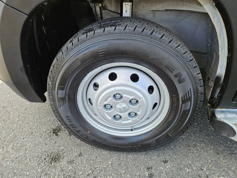 Used 2023 RAM ProMaster 2500 image 9