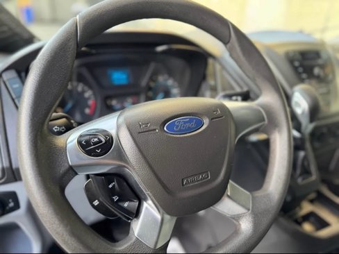 Used 2016 Ford Transit 250 148 Medium Roof image 10