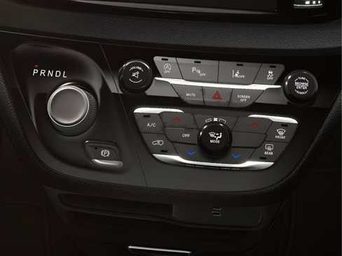 New 2026 Chrysler Voyager LX image 24