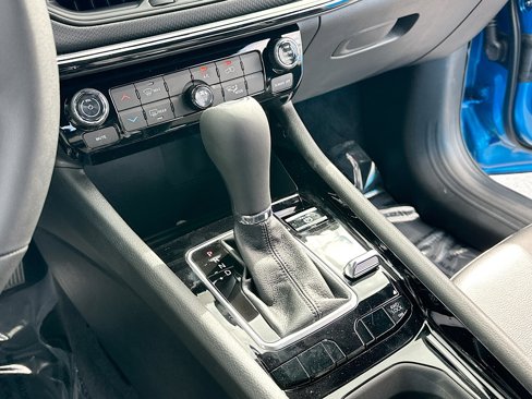 New 2026 Jeep Compass Latitude image 11