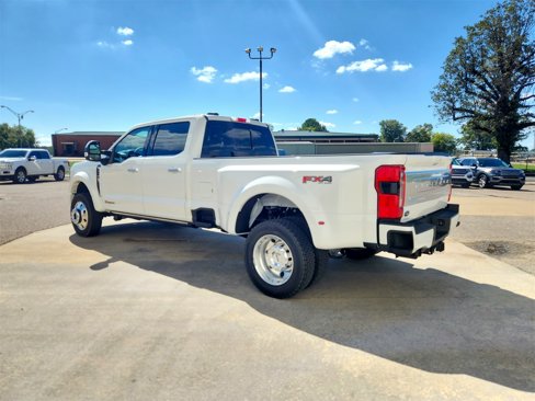 New 2026 Ford F450 Platinum image 5