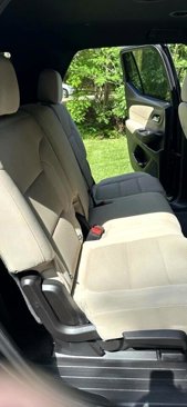 Used 2022 Chevrolet Traverse LS image 6