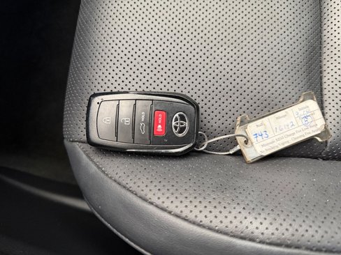 Used 2025 Toyota Crown XLE image 22