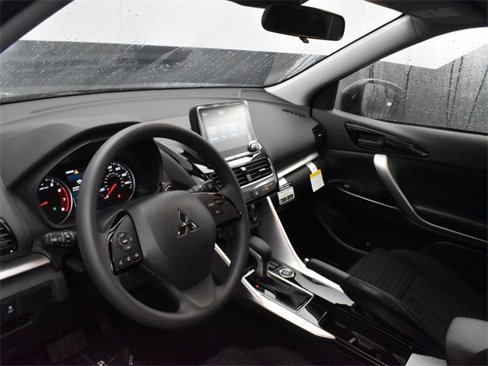 New 2025 Mitsubishi Eclipse Cross LE image 4