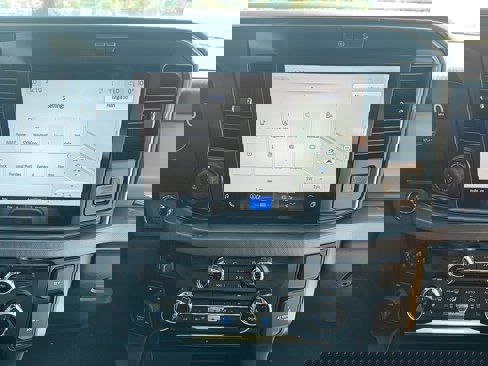 New 2026 Ford F250 Platinum image 18