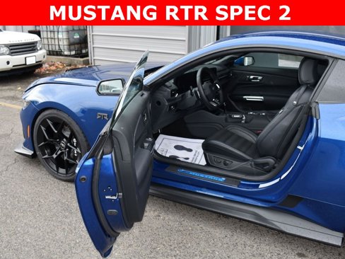 New 2024 Ford Mustang GT Premium w/ GT Performance Package image 16