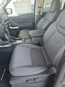 New 2026 Nissan Frontier SV image 5