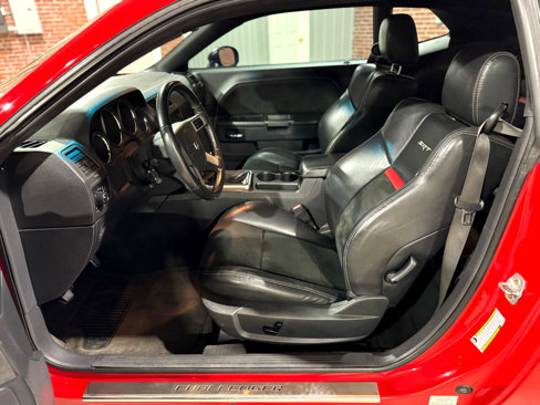 Used 2009 Dodge Challenger SRT8 w/ SRT Option Group II image 30