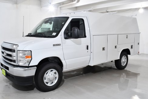 New 2026 Ford E-350 and Econoline 350 Super Duty w/ Power Equipment Group image 2
