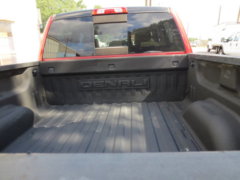 Used 2017 GMC Sierra 1500 Denali w/ Denali Ultimate Package image 6