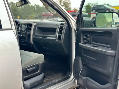 Used 2016 RAM 2500 Tradesman w/ Popular Equipment Group image 32