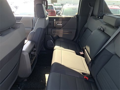 New 2025 GMC Hummer EV 2X image 8