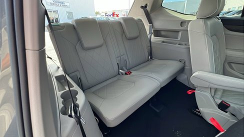New 2025 Volkswagen Atlas SEL Premium R-Line image 13
