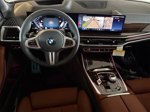 New 2026 BMW X7 M60i w/ Executive Package image 10
