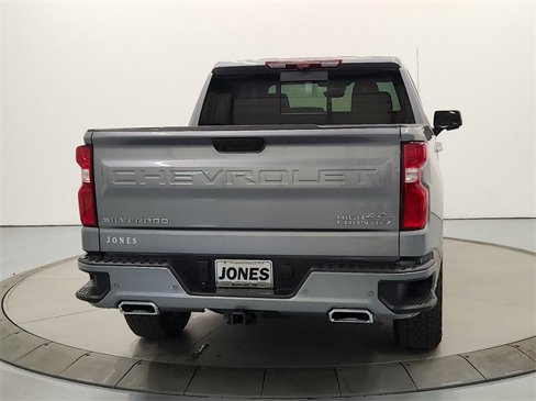 Used 2025 Chevrolet Silverado 1500 High Country w/ Technology Package image 6
