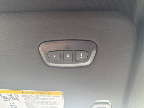 New 2025 RAM 1500 4x4 Crew Cab image 44