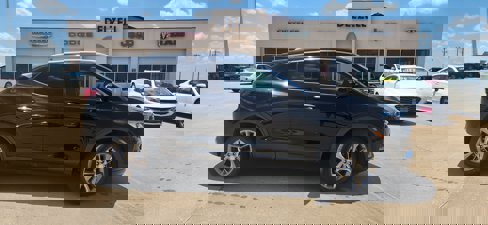 Used 2020 Buick Encore GX Essence w/ Experience Buick Package image 1