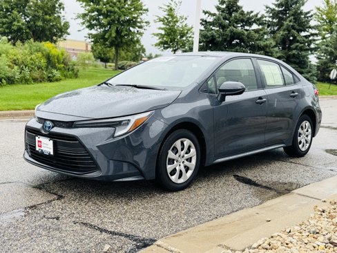 Certified 2025 Toyota Corolla LE image 29