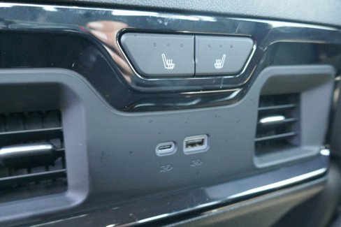 Certified 2025 GMC Sierra 2500 AT4 image 20