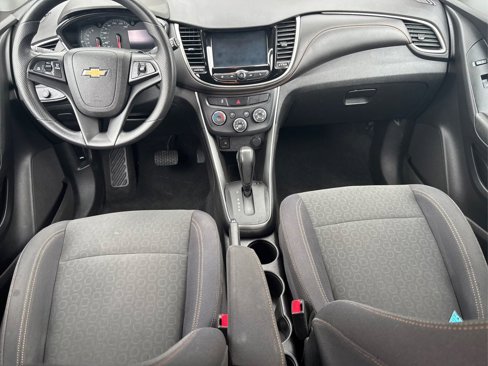 Used 2017 Chevrolet Trax LS w/ Fleet Convenience Package image 20