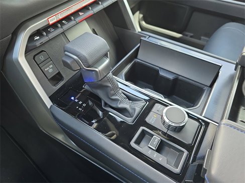 New 2025 Toyota Tundra Platinum image 24