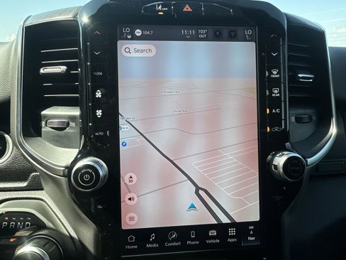 New 2026 RAM 1500 4x4 Crew Cab image 23