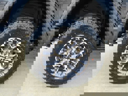 New 2024 Jeep Wrangler Unlimited Sport image 12