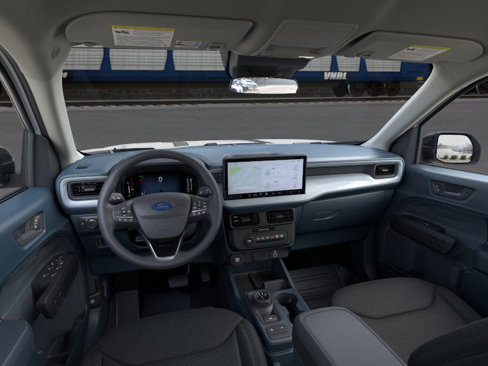 New 2025 Ford Maverick XLT image 9