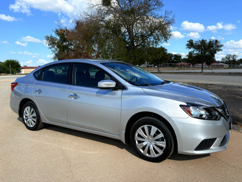 Used 2019 Nissan Sentra S image 40