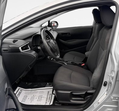 Used 2022 Toyota Corolla LE image 12