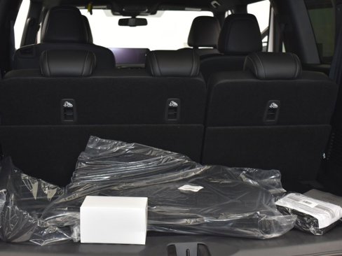 New 2026 Nissan Armada PRO-4X w/ Captain's Chari Seat Package image 23