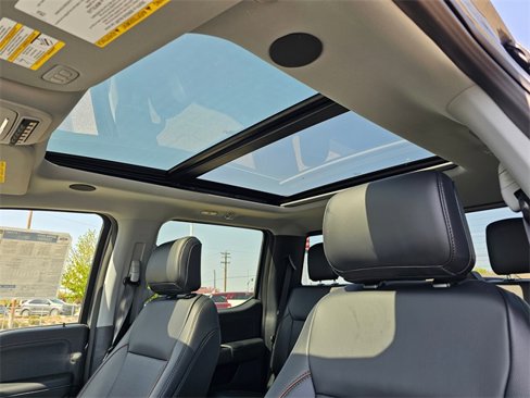 New 2025 Ford F250 Lariat w/ Lariat Ultimate Package image 28