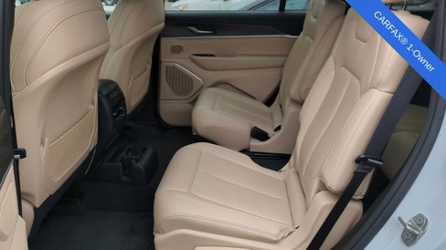 Used 2024 Jeep Grand Cherokee L Limited image 19
