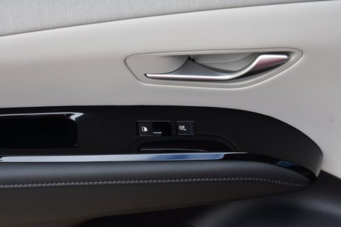 New 2026 Hyundai Tucson Limited image 23
