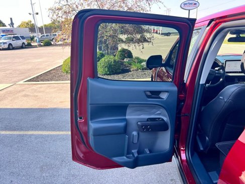 New 2025 Ford Maverick Lariat image 28