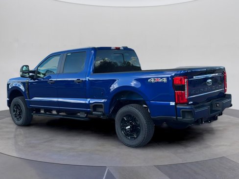 New 2026 Ford F250 4x4 Crew Cab Super Duty image 3
