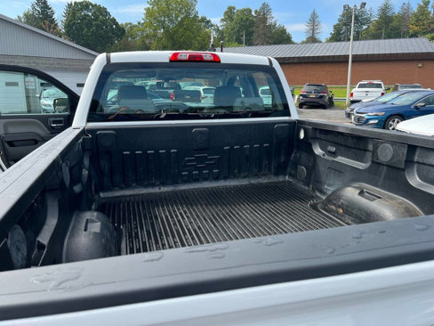 Used 2018 Chevrolet Silverado 1500 W/T w/ Trailering Package image 17